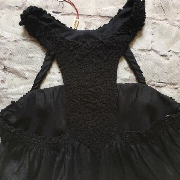 M.S.S.P. Specialty Cut Tank in Black - Picture 7 of 7